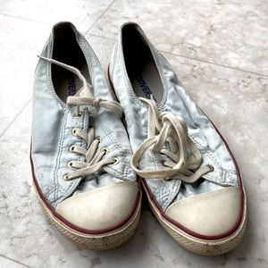 Converse -Size 7